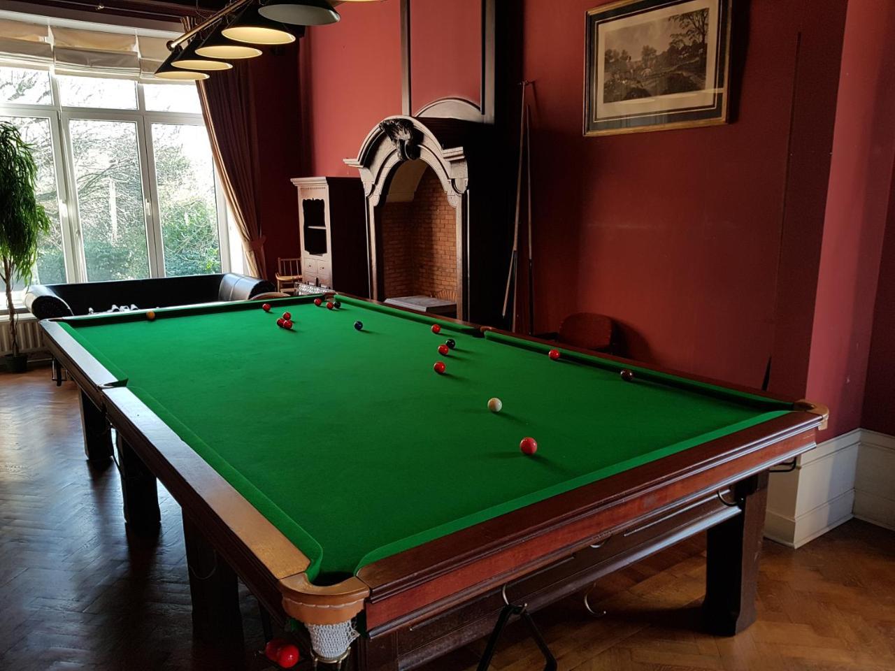 Chateau Lambert Moulinsart Hotel, Shuttle Airport, Long Term Parking, Snooker, Large Terrasse, Dinner, Breakfast Шарлеруа Экстерьер фото