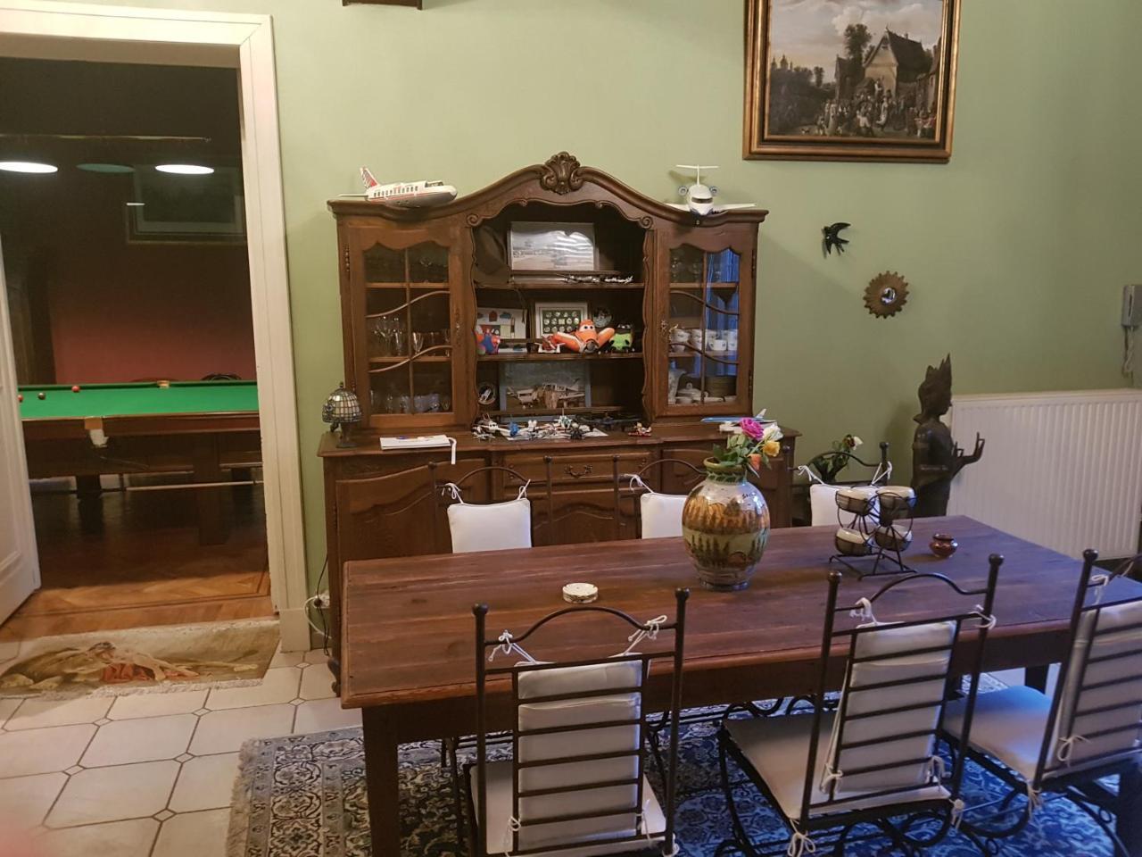 Chateau Lambert Moulinsart Hotel, Shuttle Airport, Long Term Parking, Snooker, Large Terrasse, Dinner, Breakfast Шарлеруа Экстерьер фото