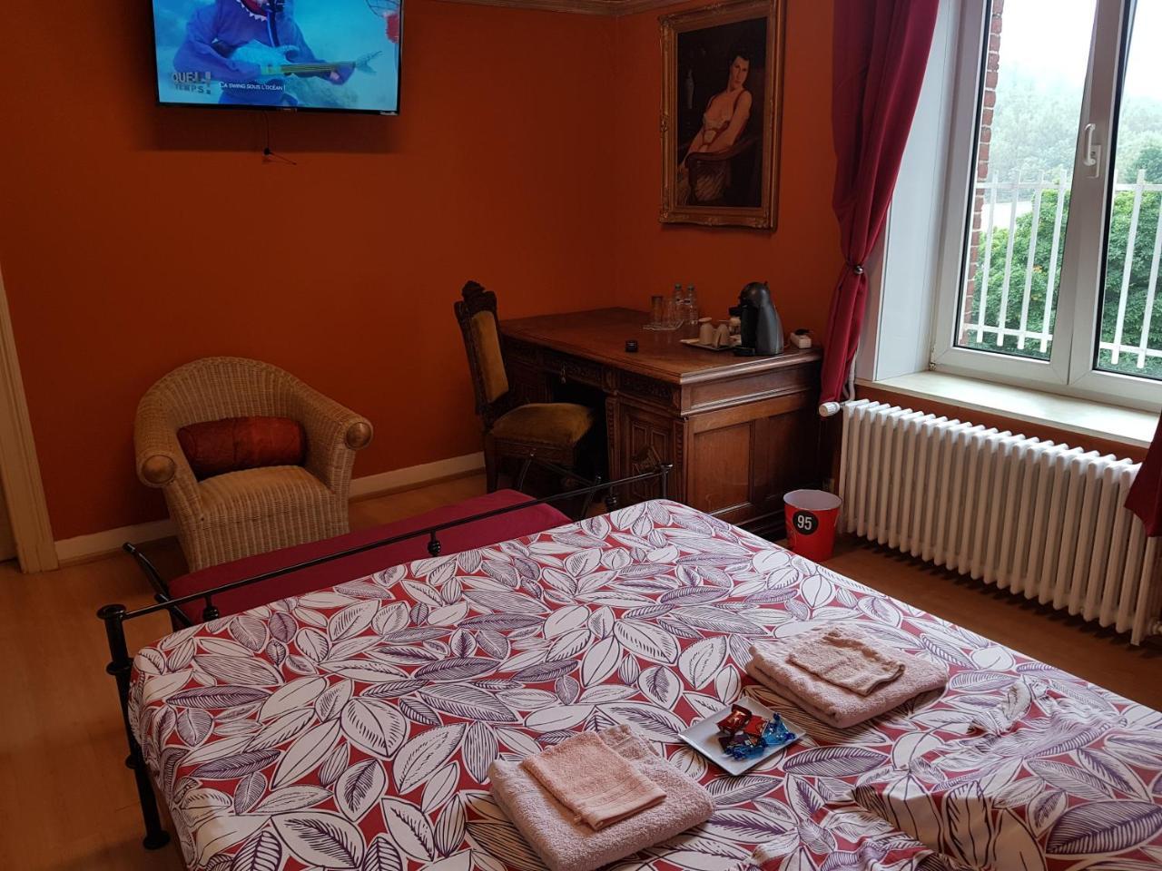 Chateau Lambert Moulinsart Hotel, Shuttle Airport, Long Term Parking, Snooker, Large Terrasse, Dinner, Breakfast Шарлеруа Экстерьер фото